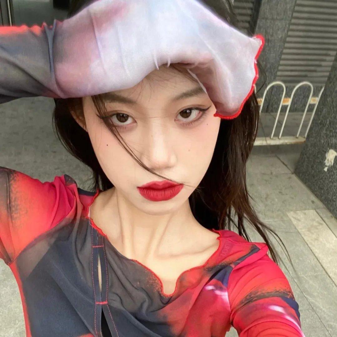 少女上了瘾
